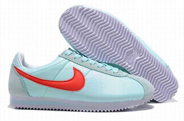 derniere chaussure nike femme